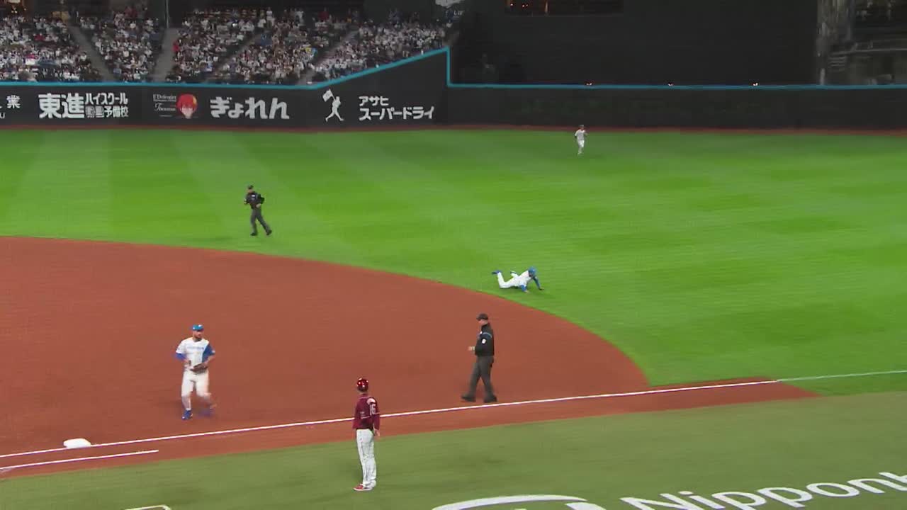 3回表・F石井一成 ダイビングキャッチで投手を助ける!!