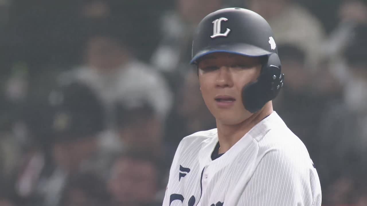 8回裏・L炭谷銀仁朗 好走塁でランナーを返すタイムリー内野安打!!