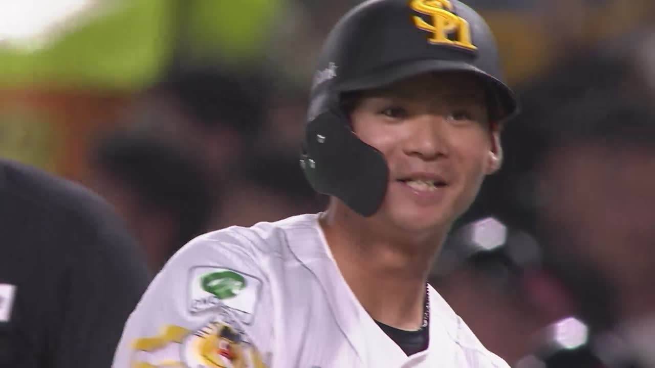 7回裏・H仲田慶介 センター前へのプロ初ヒットを放つ!!