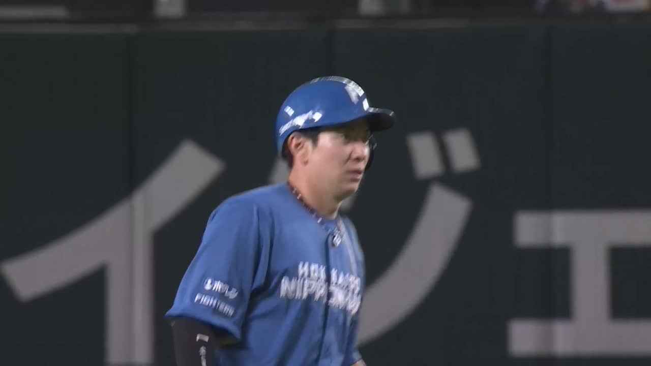 1回表・F松本剛 ヒットで出塁の後すかさず盗塁を決める!!