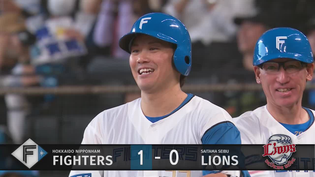 2回裏・F伏見寅威 女房役が先制のタイムリーヒット!!