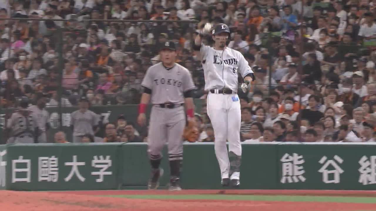 7回裏・L外崎修汰 タイムリーヒットで1点差に!!