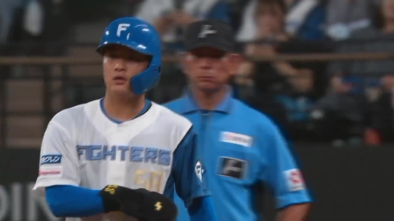8回裏・F奈良間大己 センターへの2点タイムリーヒットを放つ!!