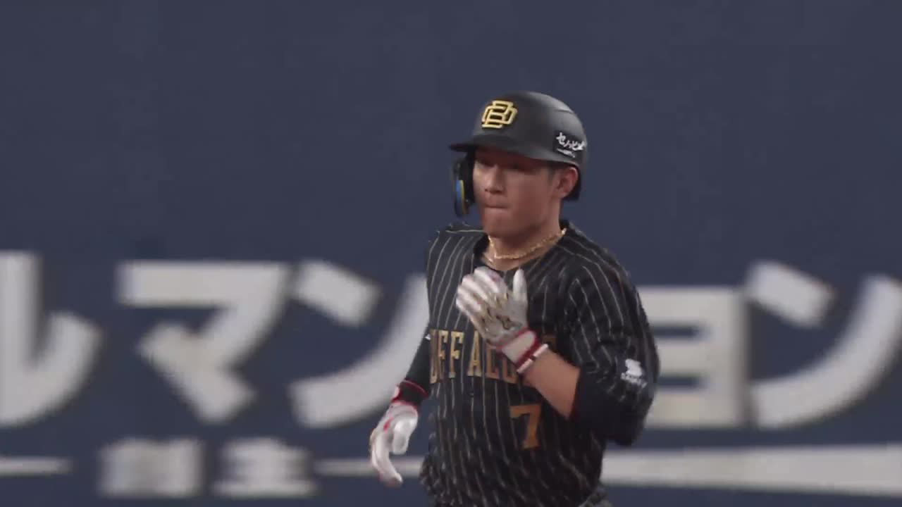 3回裏・B西川龍馬 勝ち越しの3ランを放つ!!