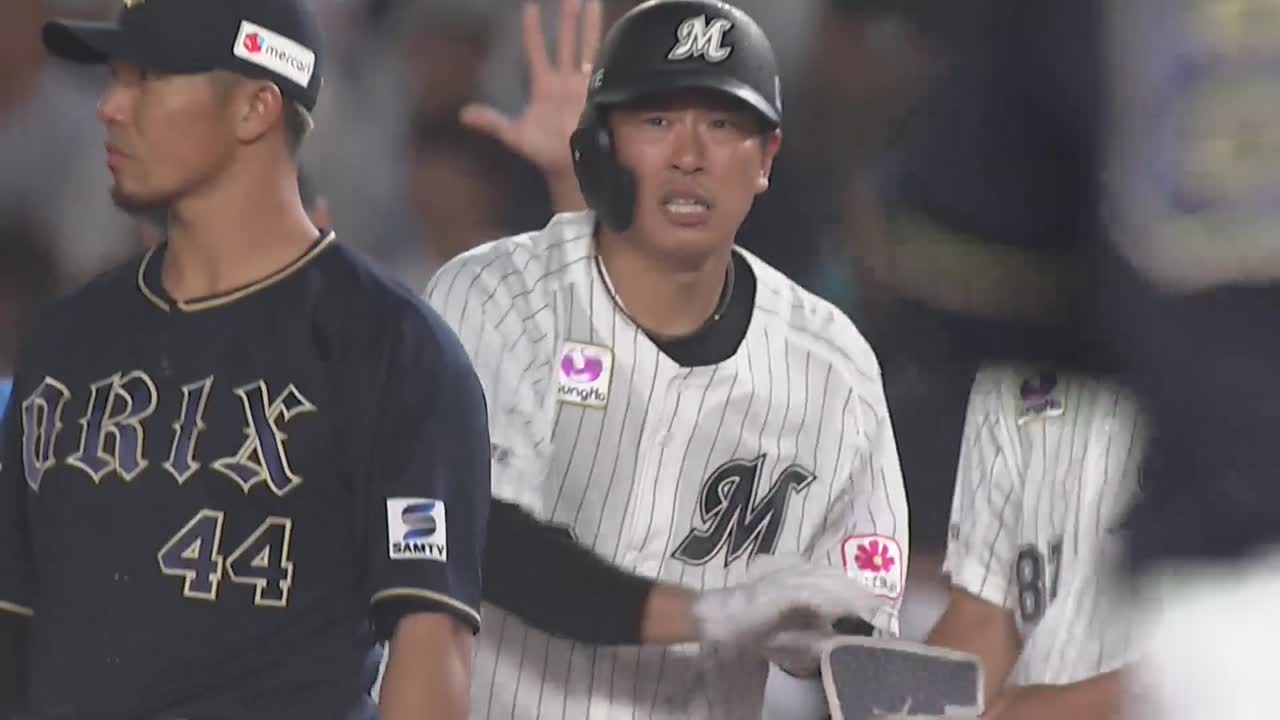 4回裏・M角中勝也 本日3安打目はレフト前ヒット!!