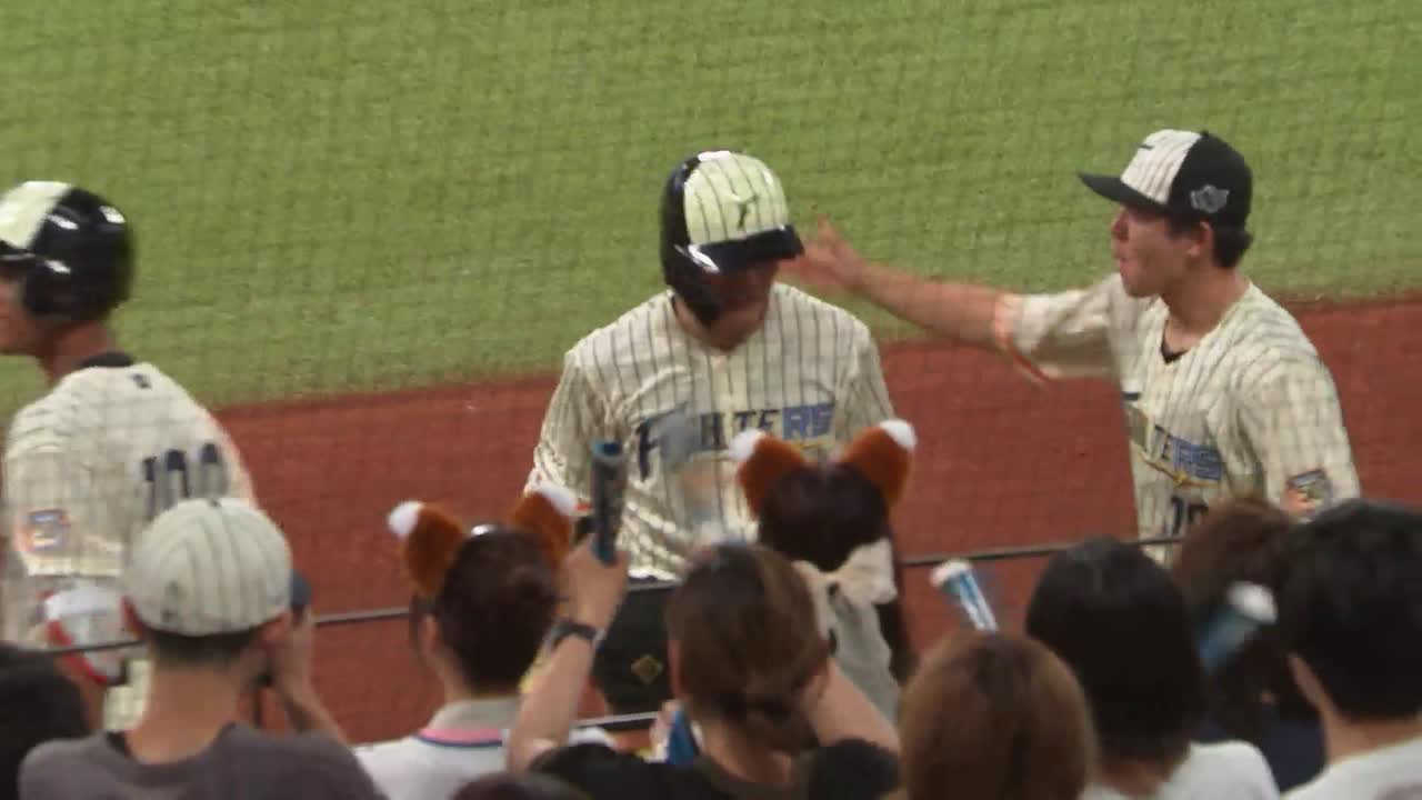 7回裏・F清宮幸太郎 大きな追加点となるライトへの犠牲フライ!!