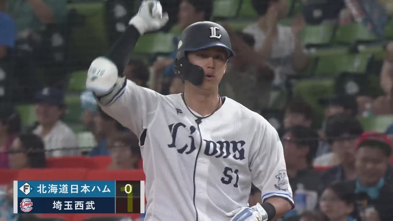 1回裏・L西川愛也 先制のタイムリーヒット!!