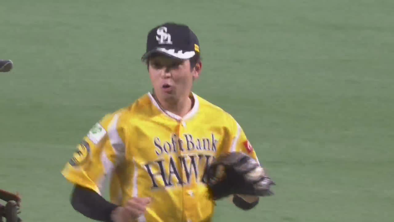 5回表・H川瀬晃 イレギュラーバウンドに対応する!!