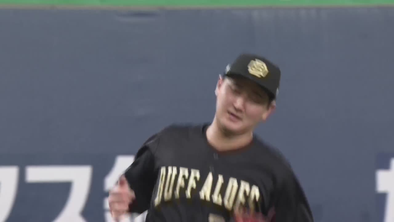 3回表・B紅林弘太郎 素早くボールを掴み矢のような送球でアウトに!!