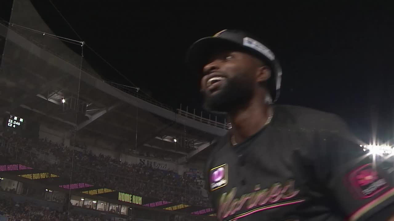 9回裏・Mポランコ 代打での3ランホームラン!!