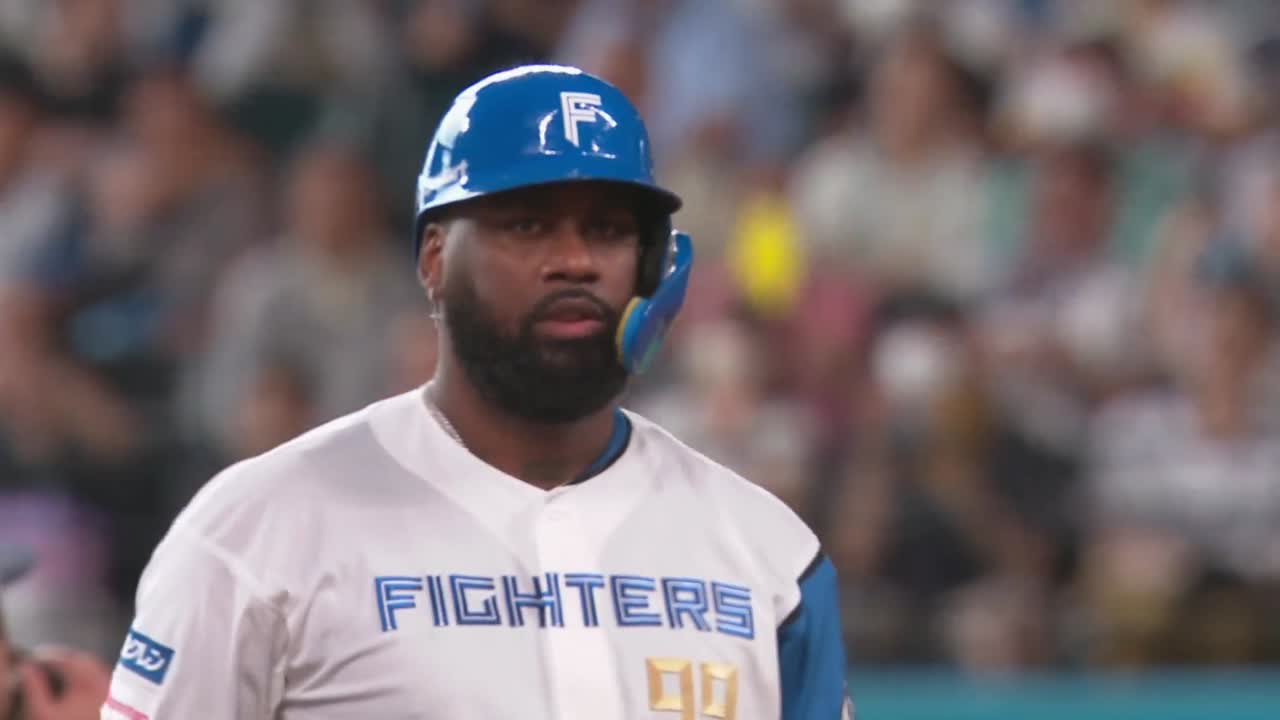 4回裏・Fレイエス 2打席連続の打点となるタイムリー2ベースヒット!!