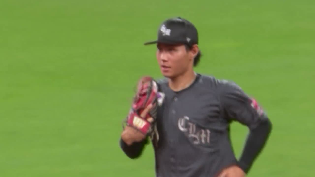 2回裏・M藤原恭大 ライト前に落ちそうな打球をスライディングキャッチ!!