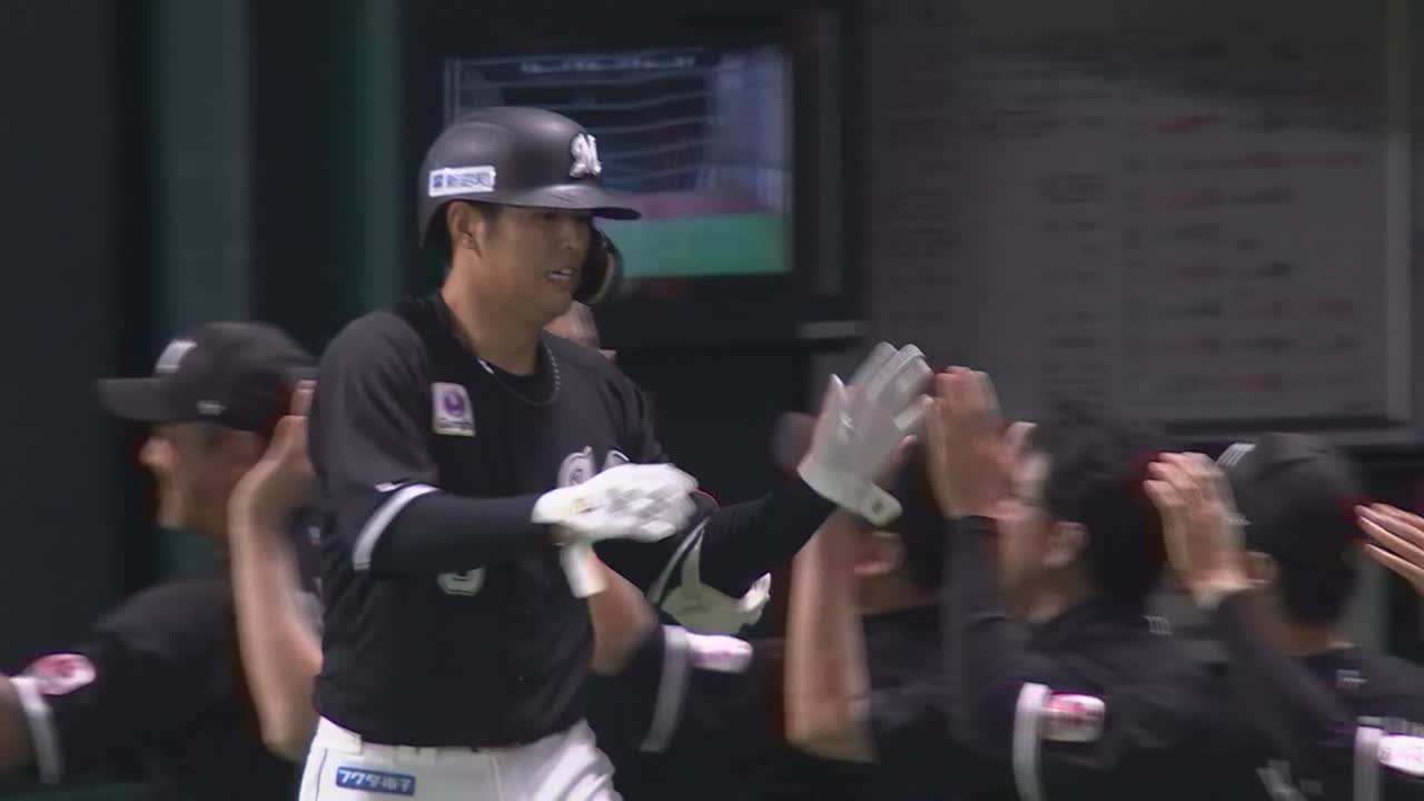 2回表・M中村奨吾 初球を振り抜いた!! レフトスタンドへ同点2ラン!!