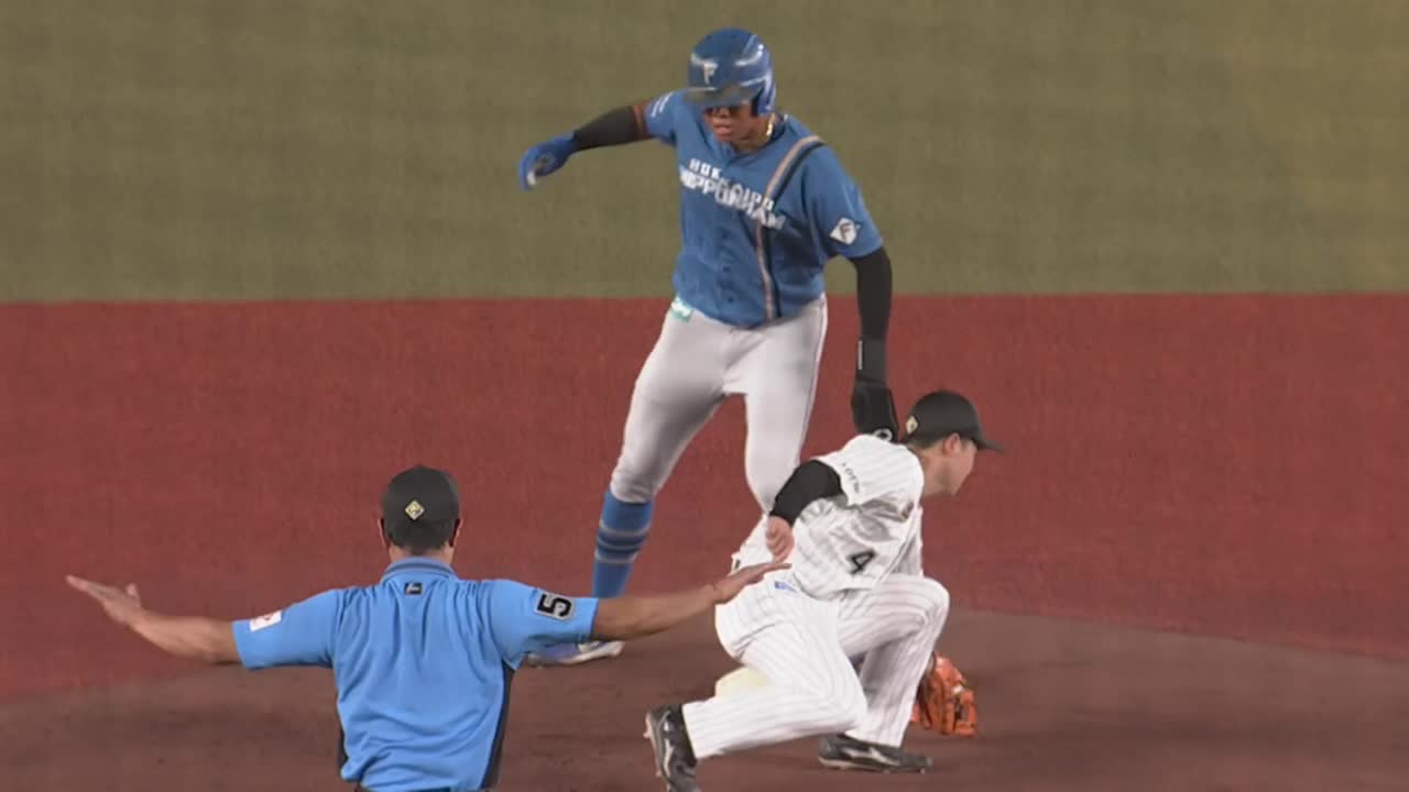 3回表・F水谷瞬 プロ初盗塁を決める!!