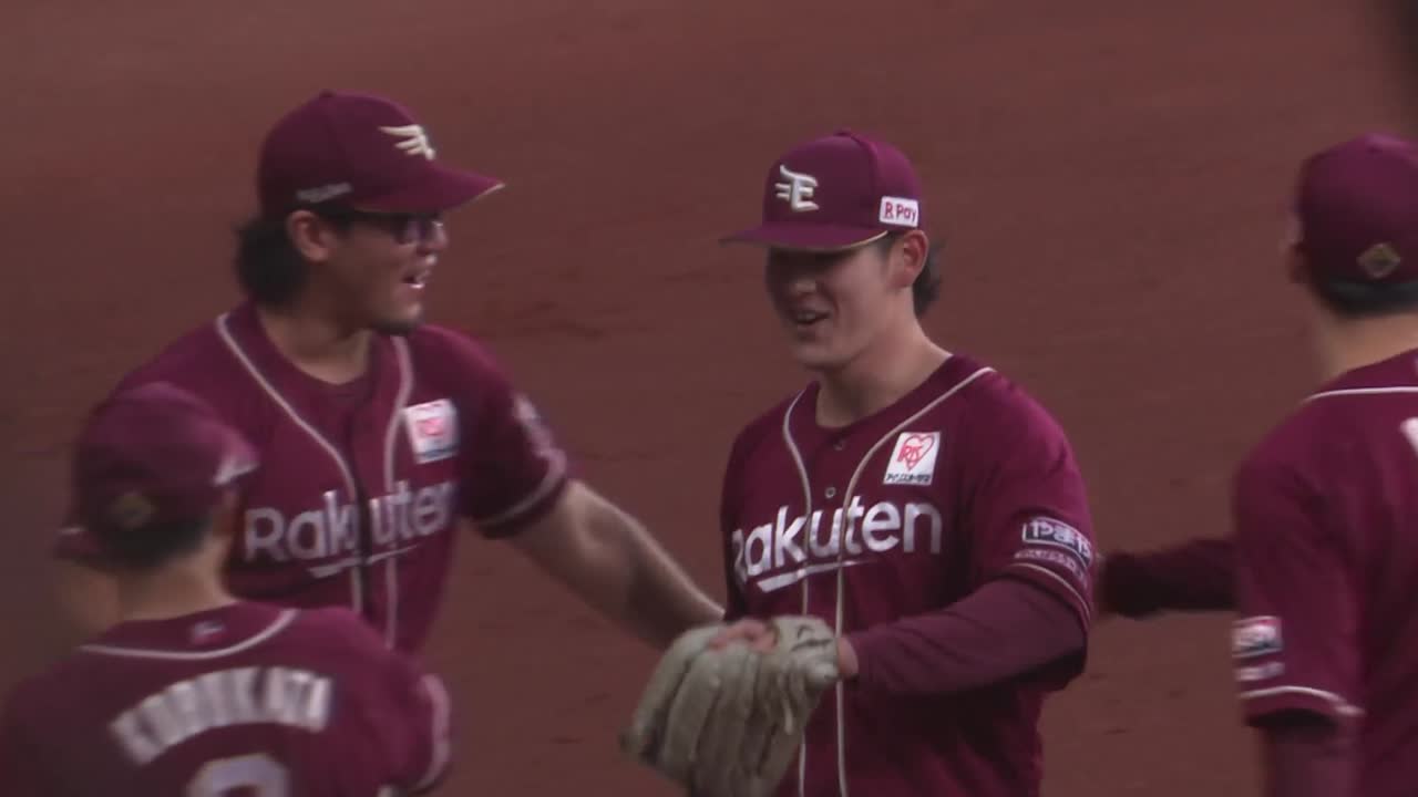 1回裏・E伊藤裕季也 レフトからバックホーム好返球で得点許さず!!