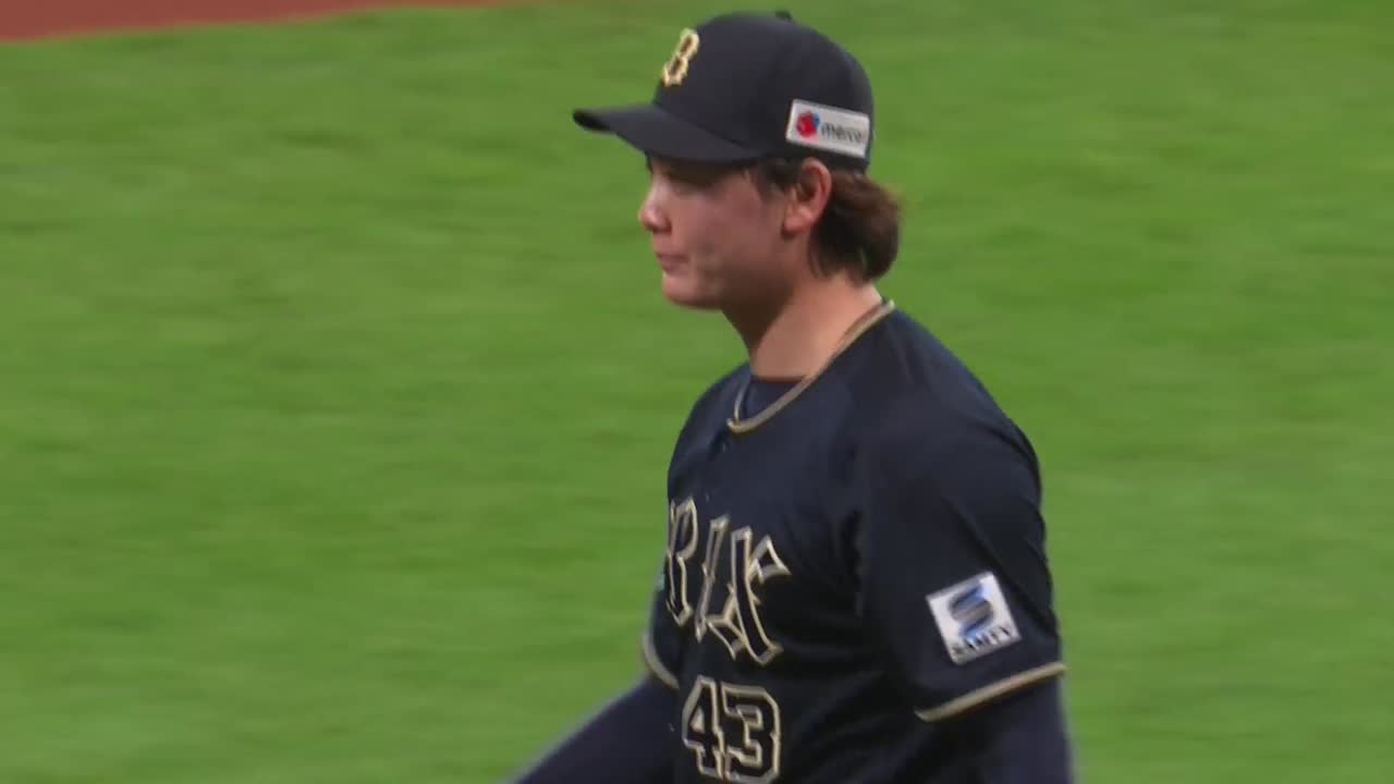 8回裏・B前佑囲斗 最後は見逃し三振!! この回すべてのアウトを三振で奪う!!