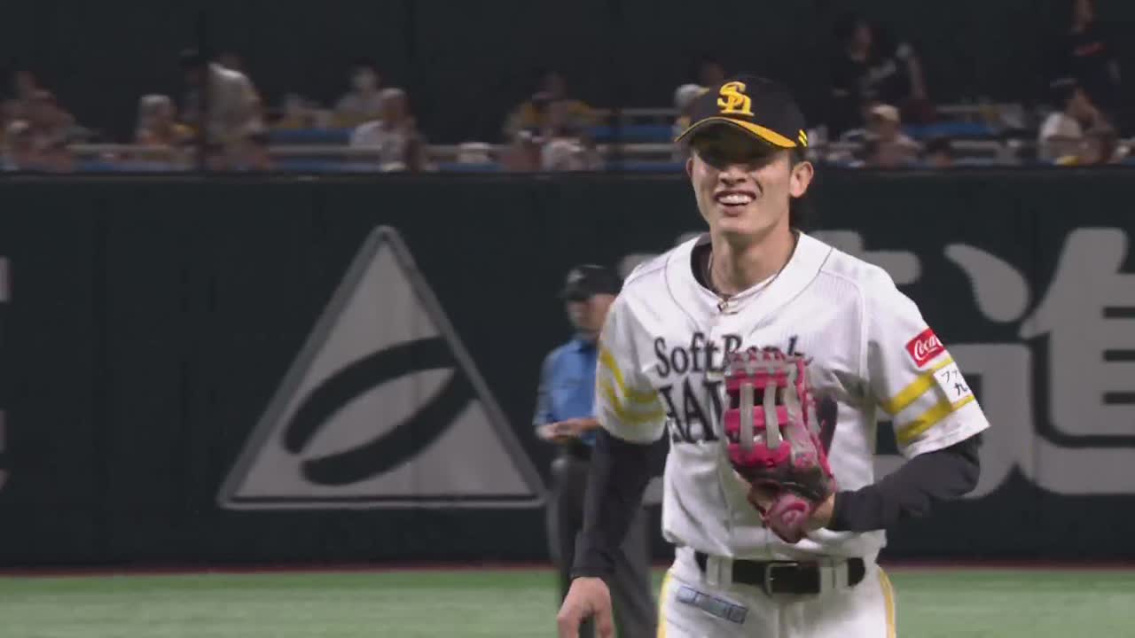 8回表・H周東佑京 チームを救う超ファインプレー!!