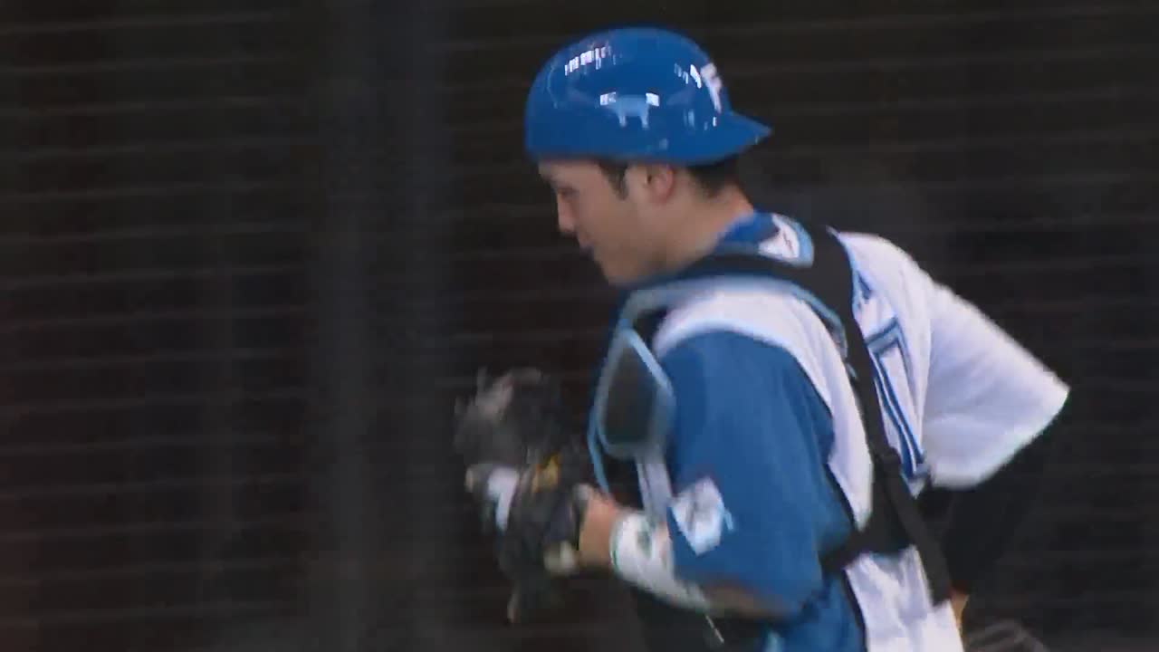 2回表・F郡司裕也 ストライク送球の見事な盗塁阻止を見せる!!