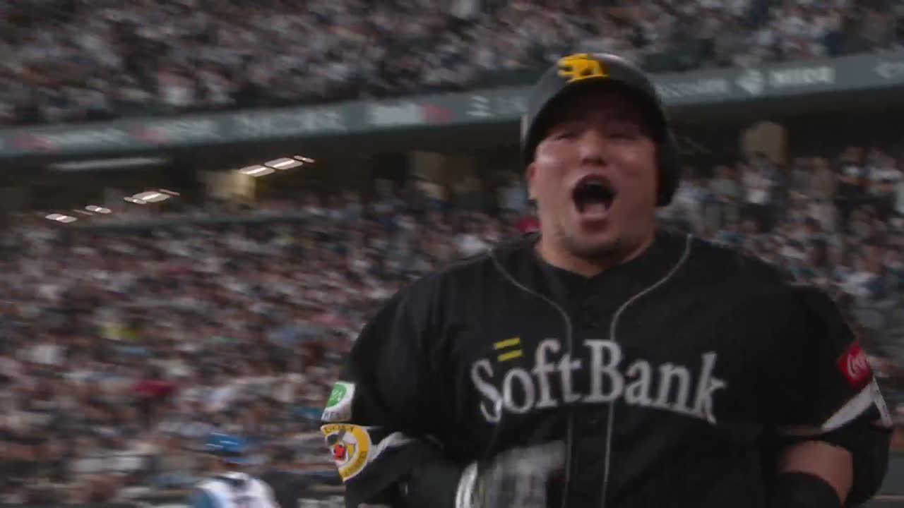 8回表・H山川穂高 逆方向に同点の3ランホームランを放つ!!