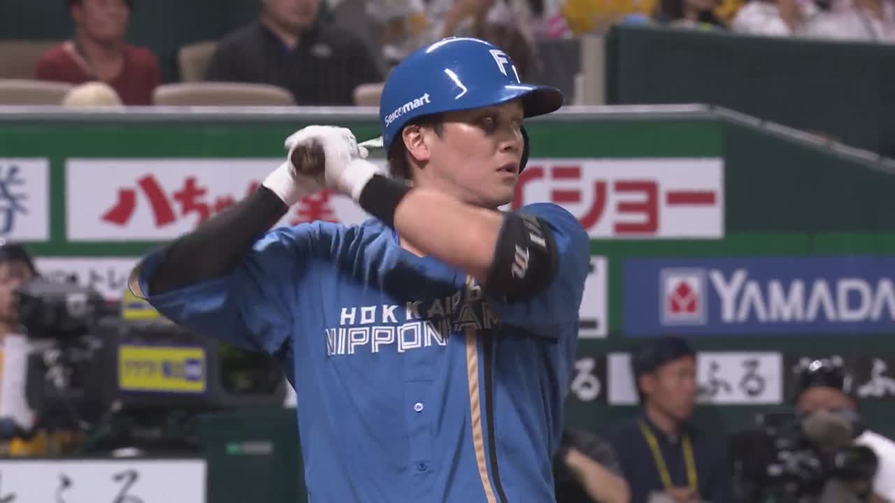 3回表・F伏見寅威 左中間へ初球を狙い打ったソロホームラン!!