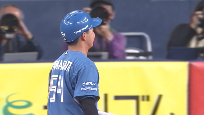 2回表・F山縣秀 プロ初安打を記録!!