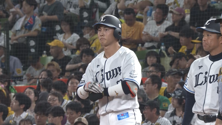 2回裏・L長谷川信哉 三遊間を破る勝ち越しタイムリーヒット!!