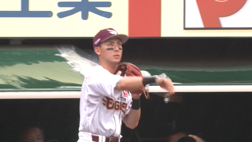 2回表・E村林一輝 ピンチの場面で切れそうな打球を掴みアウト!!