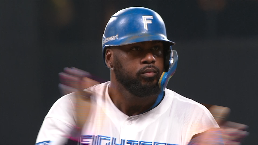 9回裏・Fレイエス 2点タイムリーヒットで最大7点差を追いつく!!