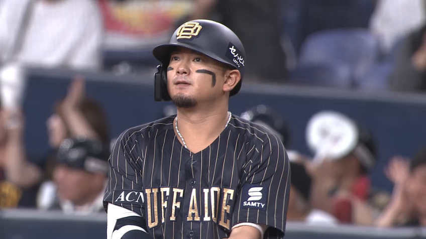 5回裏・B森友哉 ライトへ勝ち越しタイムリーを放つ!!