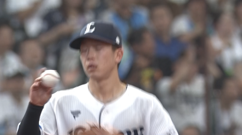 9回表・L滝澤夏央 再び魅せる!! 三遊間深い位置からの1塁送球!!