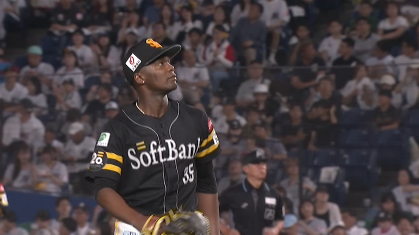 5回裏・Hモイネロ 3球三振で3者凡退!!