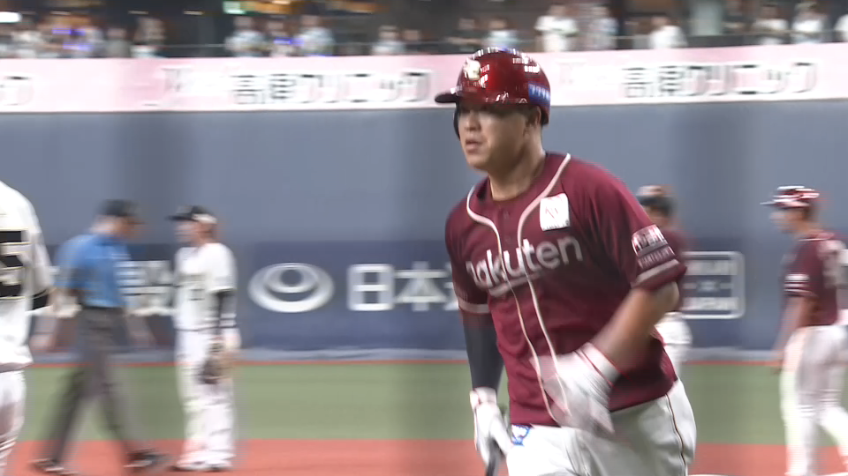 9回表・E渡邊佳明 満塁できっちり犠牲フライを放ち追加点!!