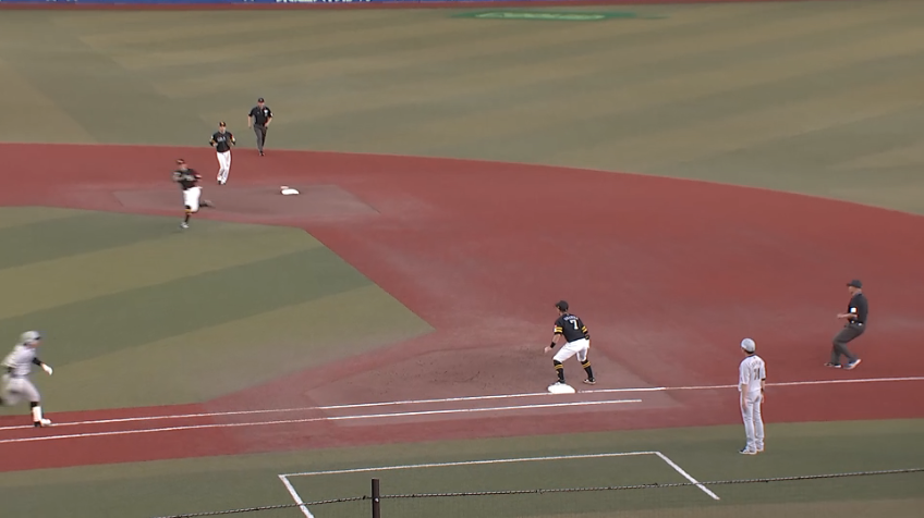 2回裏・H牧原大成 安定感のある守備できっちりアウト!!