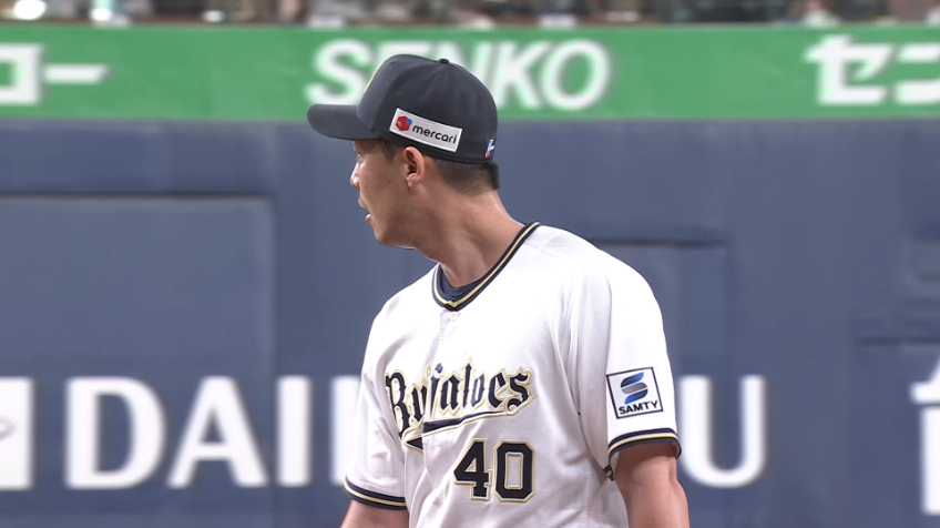 6回表・B岩嵜翔 この回を3者凡退に抑えプロ通算100ホールドを達成!!