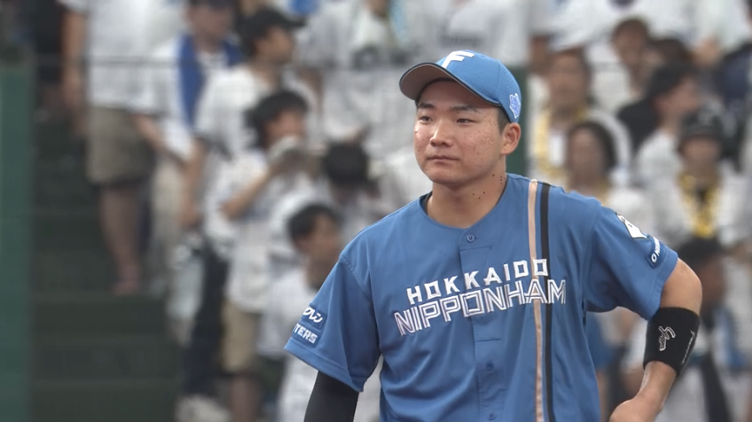 2回裏・F山縣秀 ショートライナーをジャンピングキャッチ!!