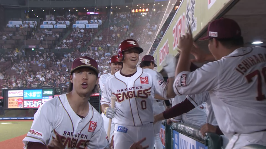 8回裏・E小深田大翔 ライトスタンドへ運ぶ今シーズン第1号2ランホームラン!!