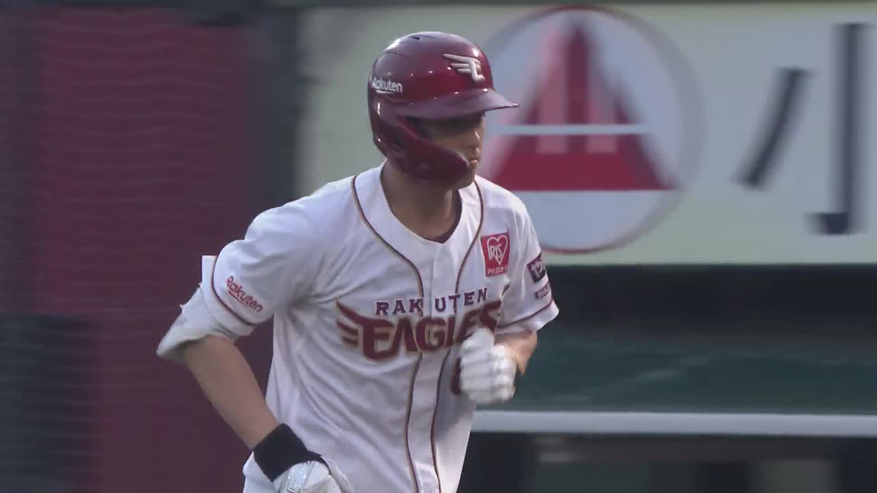 3回裏・E辰己涼介 貴重な先制点!! センターへの犠牲フライを放つ!!
