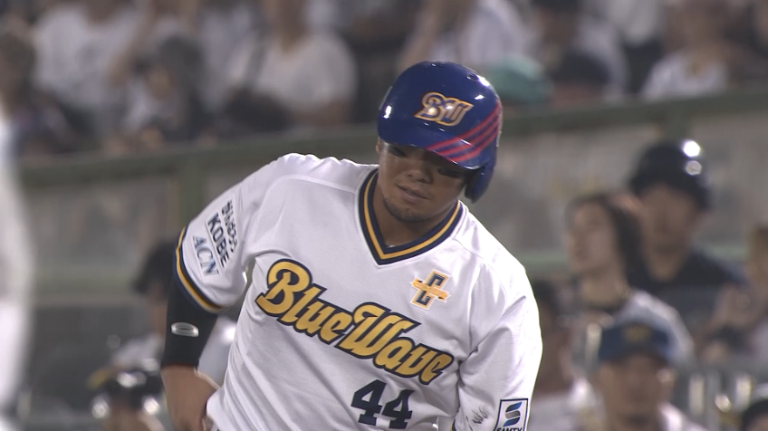 6回裏・B頓宮裕真 満塁のチャンスからセンターへのタイムリー!!