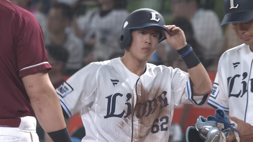 5回裏・L滝澤夏央 気迫のヘッドスライディングで内野安打をもぎ取る!!