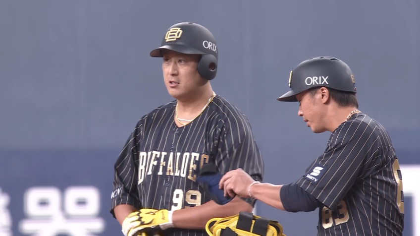 3回裏・B杉本裕太郎 高めの直球をレフトへ弾き返して勝ち越しタイムリー!!