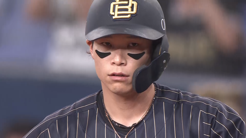 8回裏・B中川圭太 代打で登場し同点となるセンターへの2点タイムリーを放つ!!