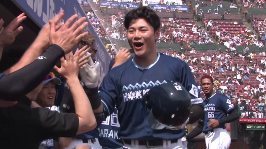 4回表・F清宮幸太郎 直球を振り抜いて、勝ち越しの3ランを放つ!!