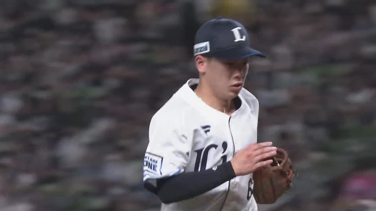 8回表・L滝澤夏央 見事なハンドリングとスローイングでアウトにする好プレー!!