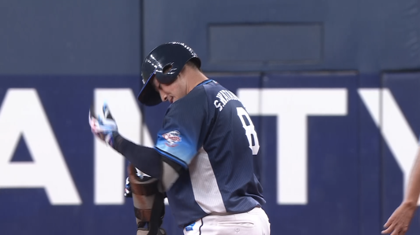 4回表・L渡部聖弥 初球を捉えた!! 左中間への同点タイムリー2ベース!!