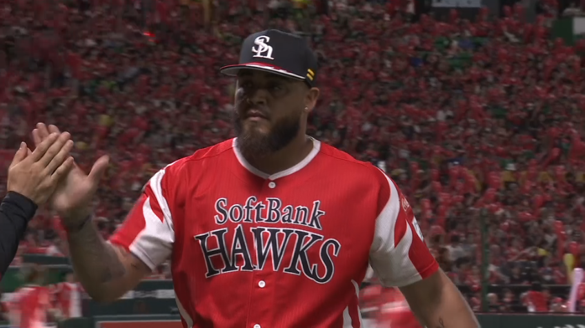 7回表・Hヘルナンデス 3者連続三振の圧巻のピッチング!!