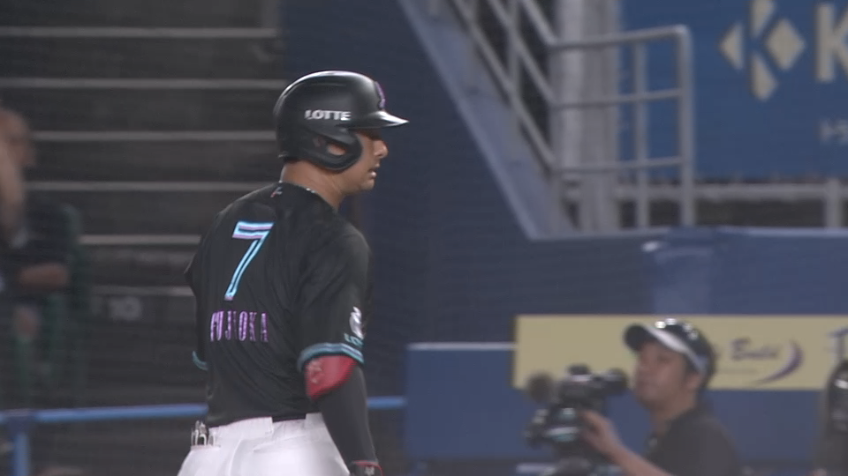 6回裏・M藤岡裕大 レフトへの犠牲フライを放ち、すぐさま同点に追いつく!!