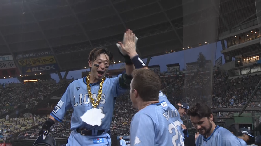 5回裏・L外崎修汰 同点となる今季第4号ソロホームランを放つ!!