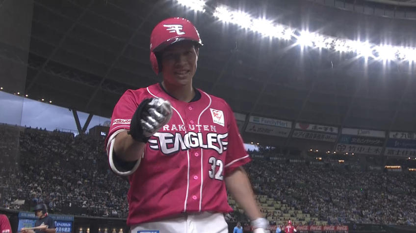 5回表・E中島大輔 ライトへ今季第3号ソロホームランを放つ!!