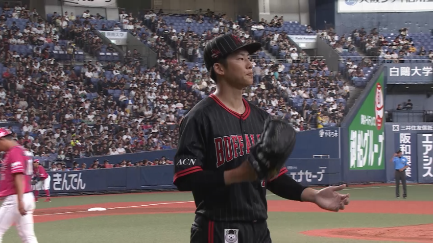 2回表・B曽谷龍平 牽制で1塁ランナーを誘い出しアウトに!!