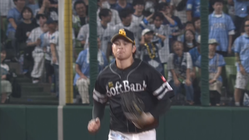 8回裏・H川瀬晃 抜けそうな打球を逆シングルで捕球しアウトに!!